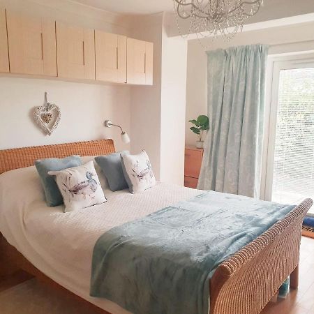 Apartamento Little Dragons Poole Exterior foto